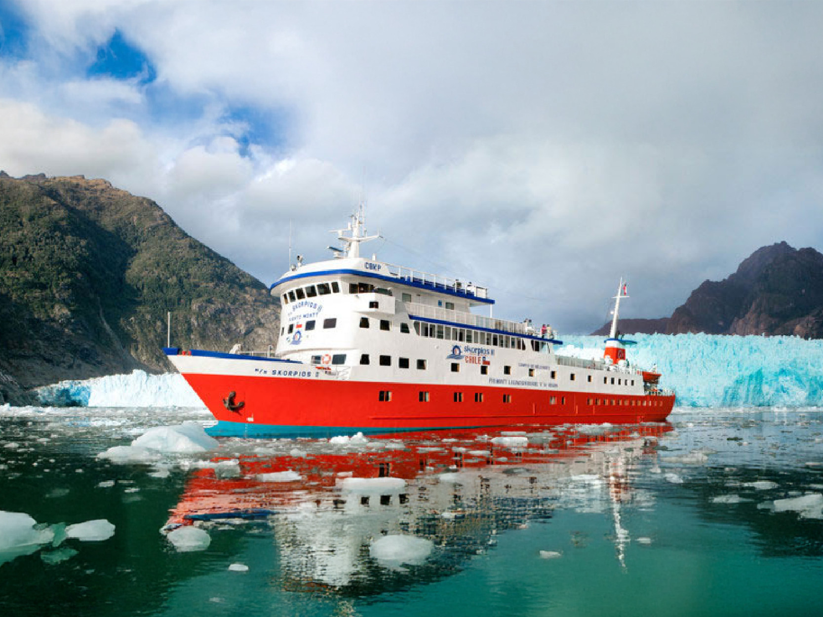 Explorando la Patagonia Chilena con Cruceros Skorpios y TUI